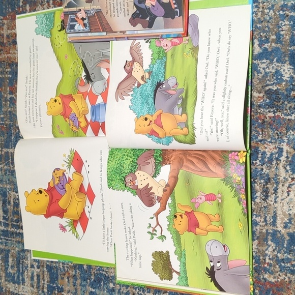 Disney Fictional Set of 3 Books, Winnie the Pooh & Mickey Mouse - Picture 4 of 5